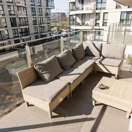 Nad Wisla, Bezplatny Parking Apartment