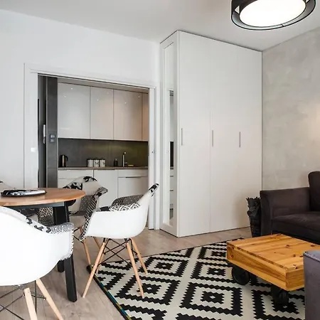 Nad Wisla, Bezplatny Parking, Awg *