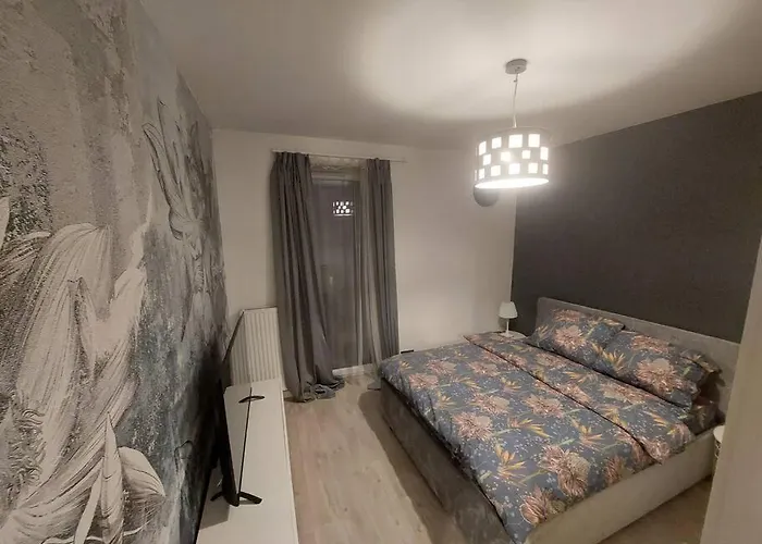 Nad Wisla, Bezplatny Parking, Awg *